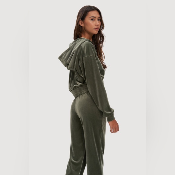 NOIZE Jogger Set Chelsi Zip-Up Hoodie & - Picture 16 of 16